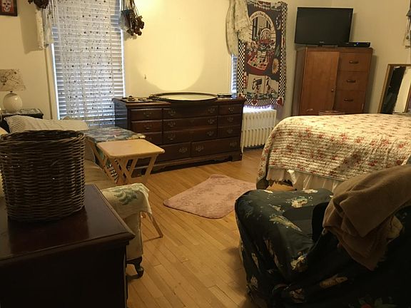 bedroom with furniture