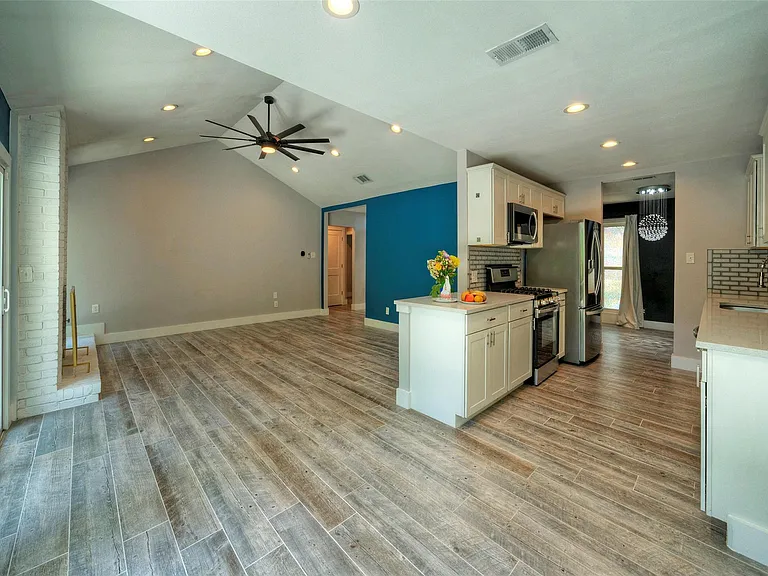 10129 Aspen St — Photo 11