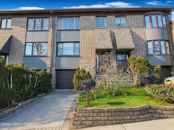 321 Hillbrook Dr, Staten Island, NY 10305