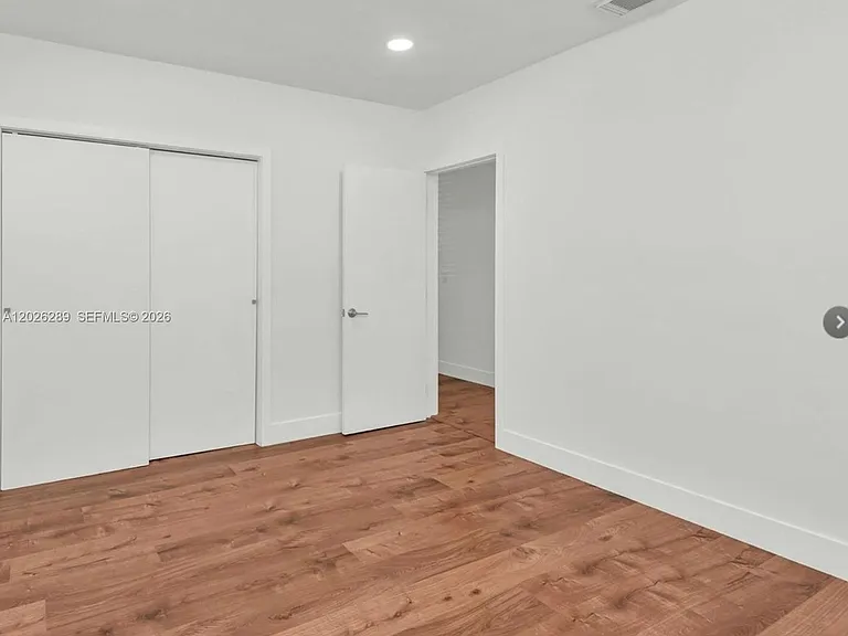 4200 NE 1st Ave — Photo 7