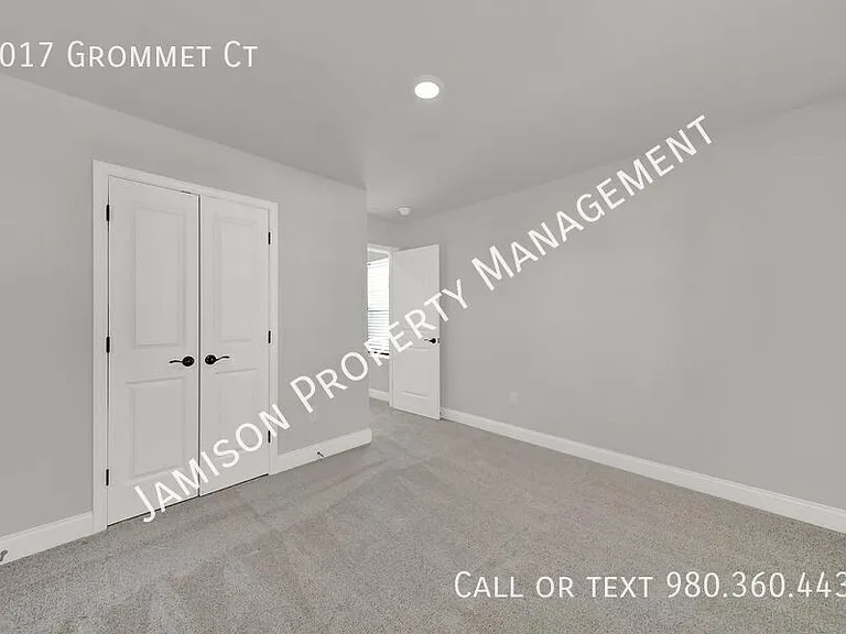 4017 Grommet Ct — Photo 18
