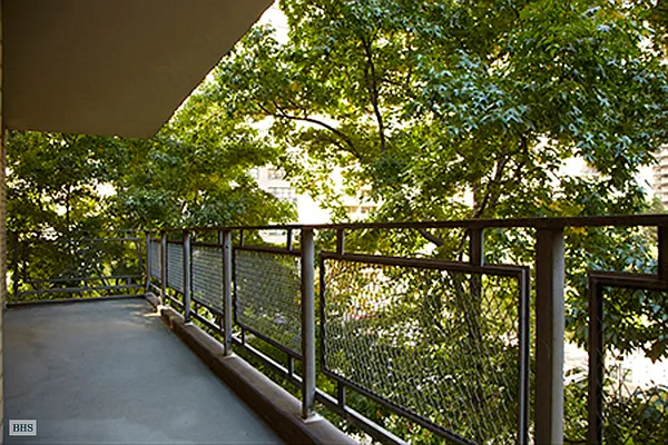 Sold by Brown Harris Stevens | media 18