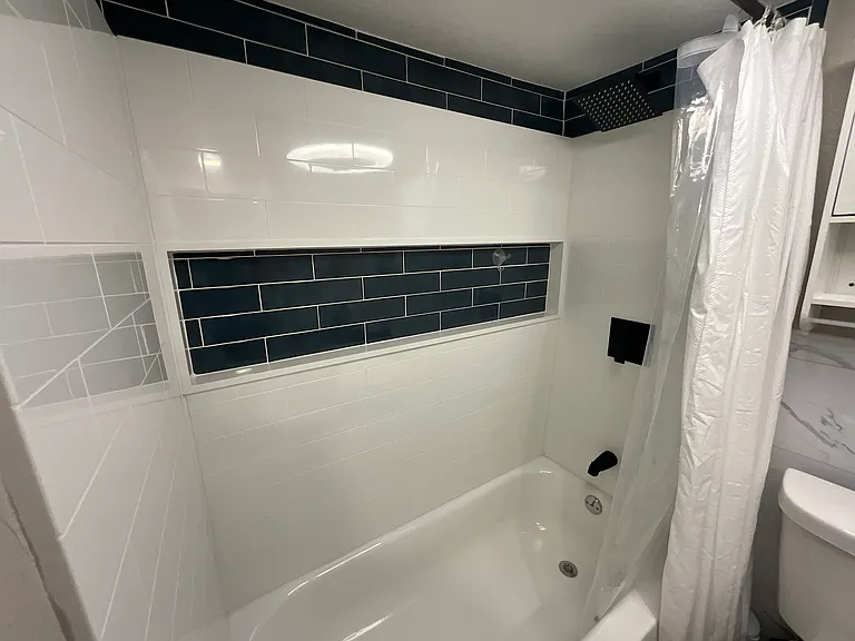 221 La Paz Dr #1 — Photo 8