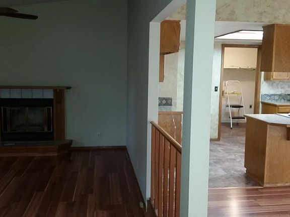 Living dining split