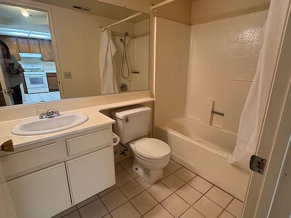 2nd image of 21303 Cottonwood Ln