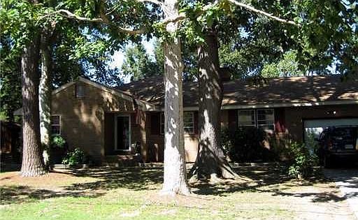 1st image of 1912 Thunderbird Dr