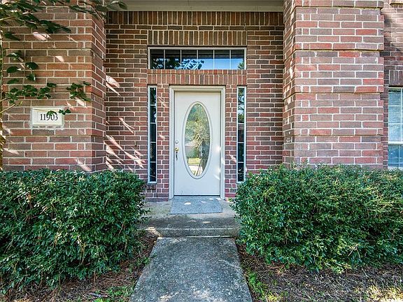 4th image of 11903 Cottonwood Ln