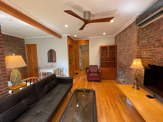 Rented by Owner | media 8