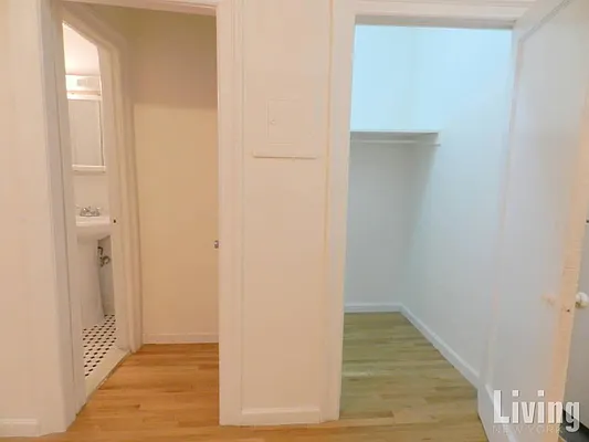 Rented by Living New York | media 21