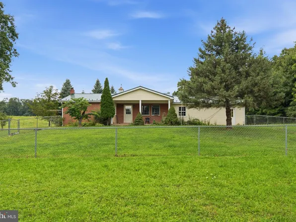 1847 Vanormer Rd, Mc Alisterville, PA 17049