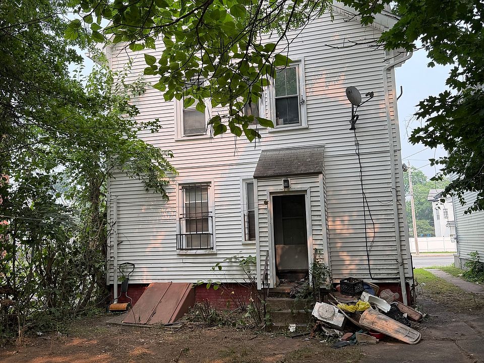 2nd image of 380 Dixwell Avenue