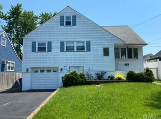 382 Ford Ave, Fords, NJ 08863