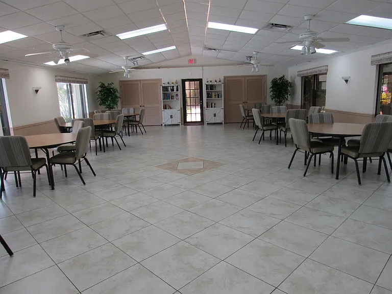 703 Sunny Pine Way #G2 — Photo 23