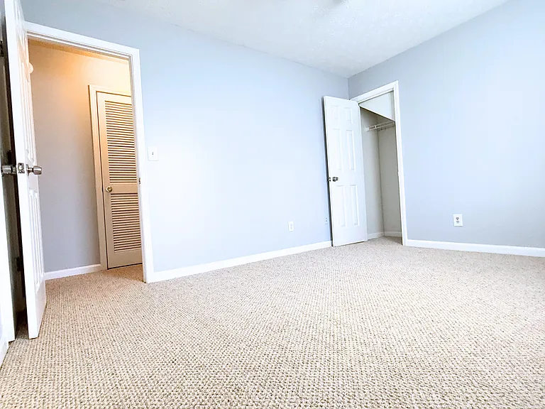 1845 Pinehurst View Dr — Photo 9