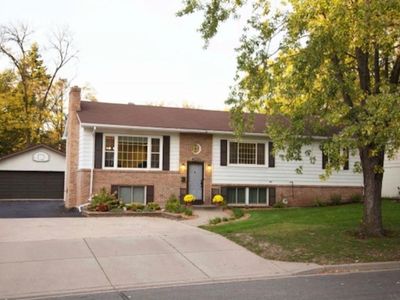 2473 14th Ave E, North Saint Paul, MN, 55109