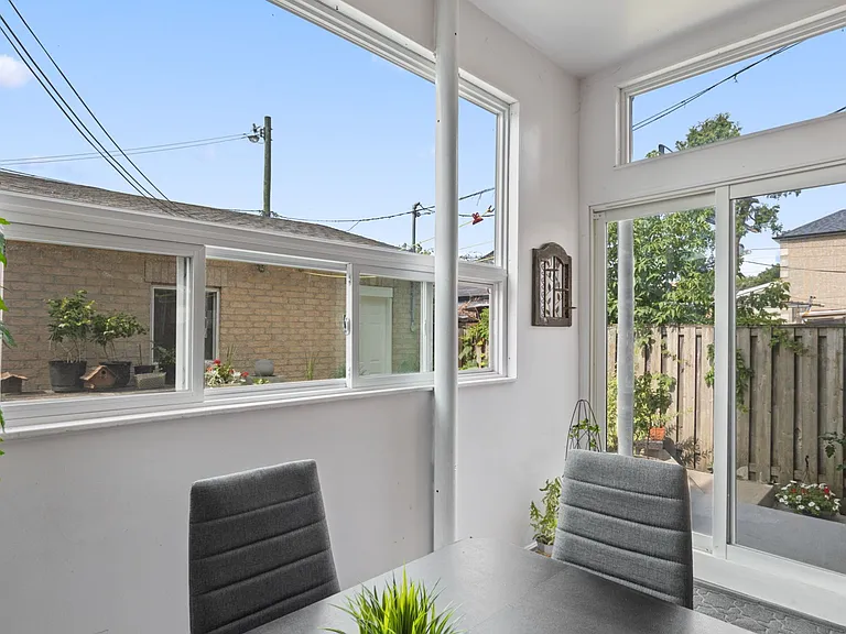 Brandon Ave — Photo 8