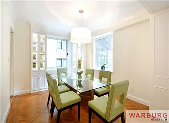 Sold by Warburg | media 13