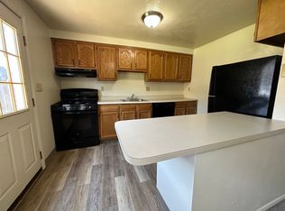 454 Mower Dr APT D, Plum, PA 15239