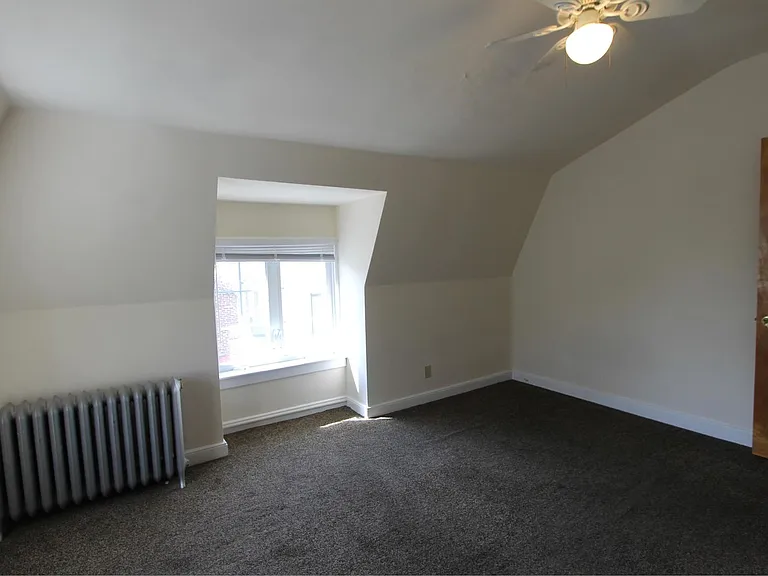 7174 Germantown Ave — Photo 12