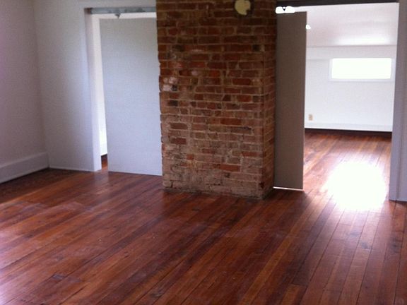 2nd image of 4143 Witler St #2