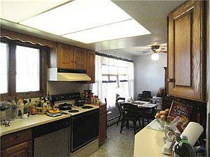 4th image of 193 Brookwood Dr