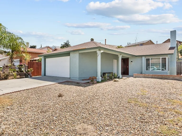 7413 Gayneswood Way — Photo 1