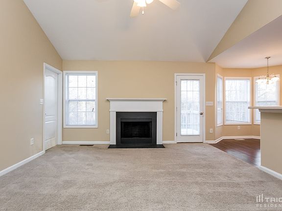 3rd image of 4820 Blue Rock Ct