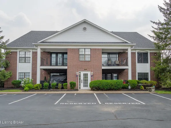 1278 Parkway Gardens Ct APT 128, Louisville, KY 40217