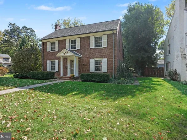 768 W South St, Carlisle, PA 17013