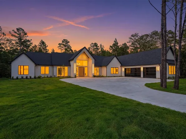 25100 Fort Davis Road, Montgomery, TX 77316