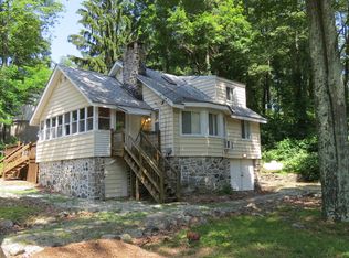 17 Lonaconing Rd, Highland Lakes, NJ 07422