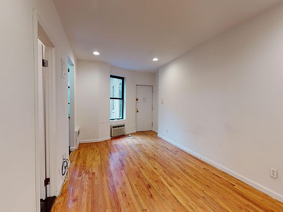 5th image of 417 E 65th St APT 19