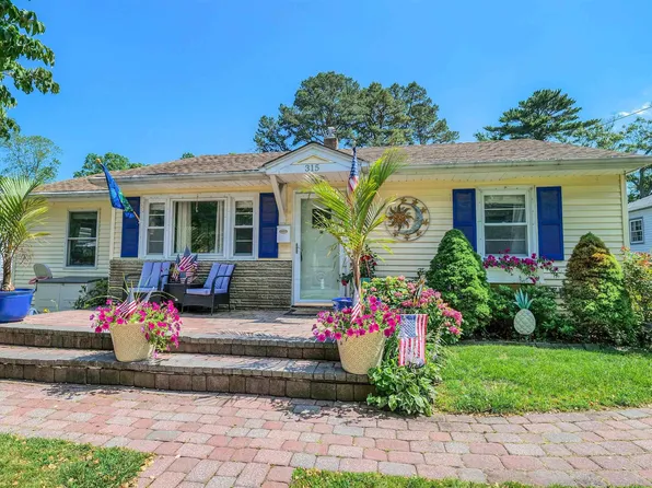 315 Coolidge Ave, Absecon, NJ 08201
