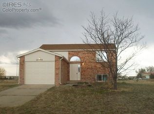 24599 Cottonwood Ln, Kersey, CO 80644