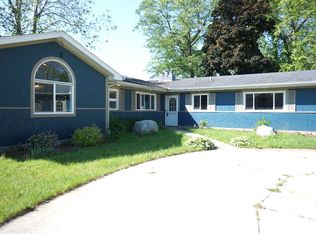 55710 Eberly Pl, Elkhart, IN 46516