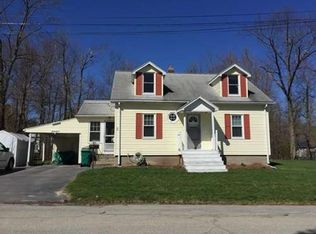 18 Hope St, Fitchburg, MA 01420