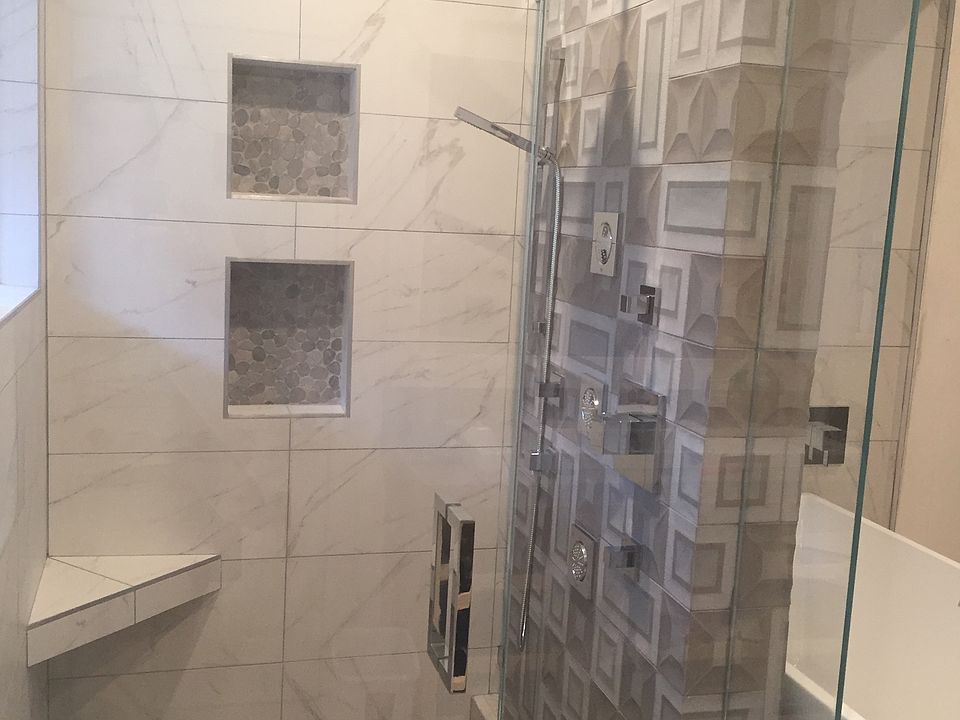 2nd image of 2324 Avenida Marejada #22