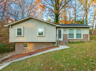 616 Pine Oaks Dr, Tunnel Hill, GA 30755 | Zillow