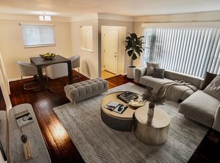 22000 Gardner St, Oak Park, MI 48237