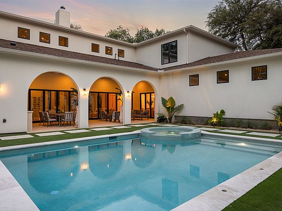 2nd image of 8215 San Cristobal Dr