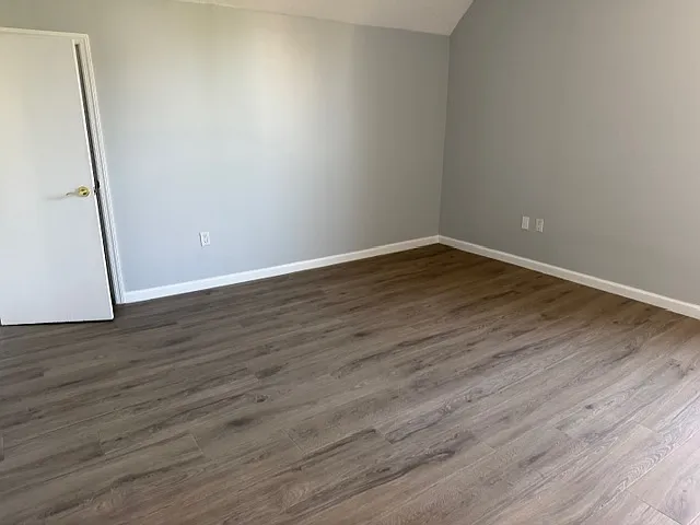 770-772 Kearny Ave #2 — Photo 11
