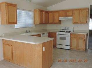 716 Fall St, Fernley, NV 89408