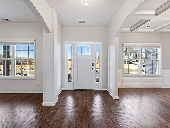 2nd image of 3023 Wymond Dr