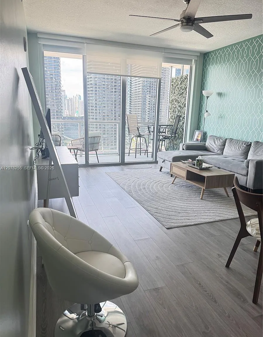 The Axis On Brickell Ii C — Photo 4