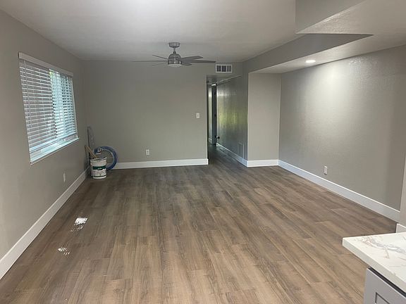 2nd image of 1312 Drake Dr APT A