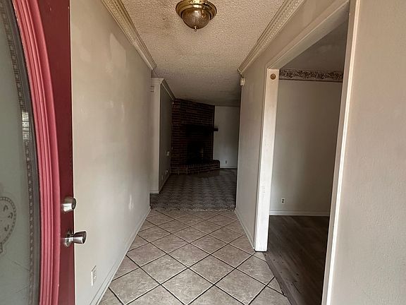 2nd image of 110 Jennifer Dr