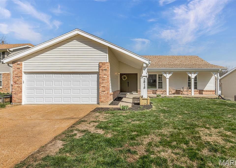 1st image of 2915 Emerald Bend Ct