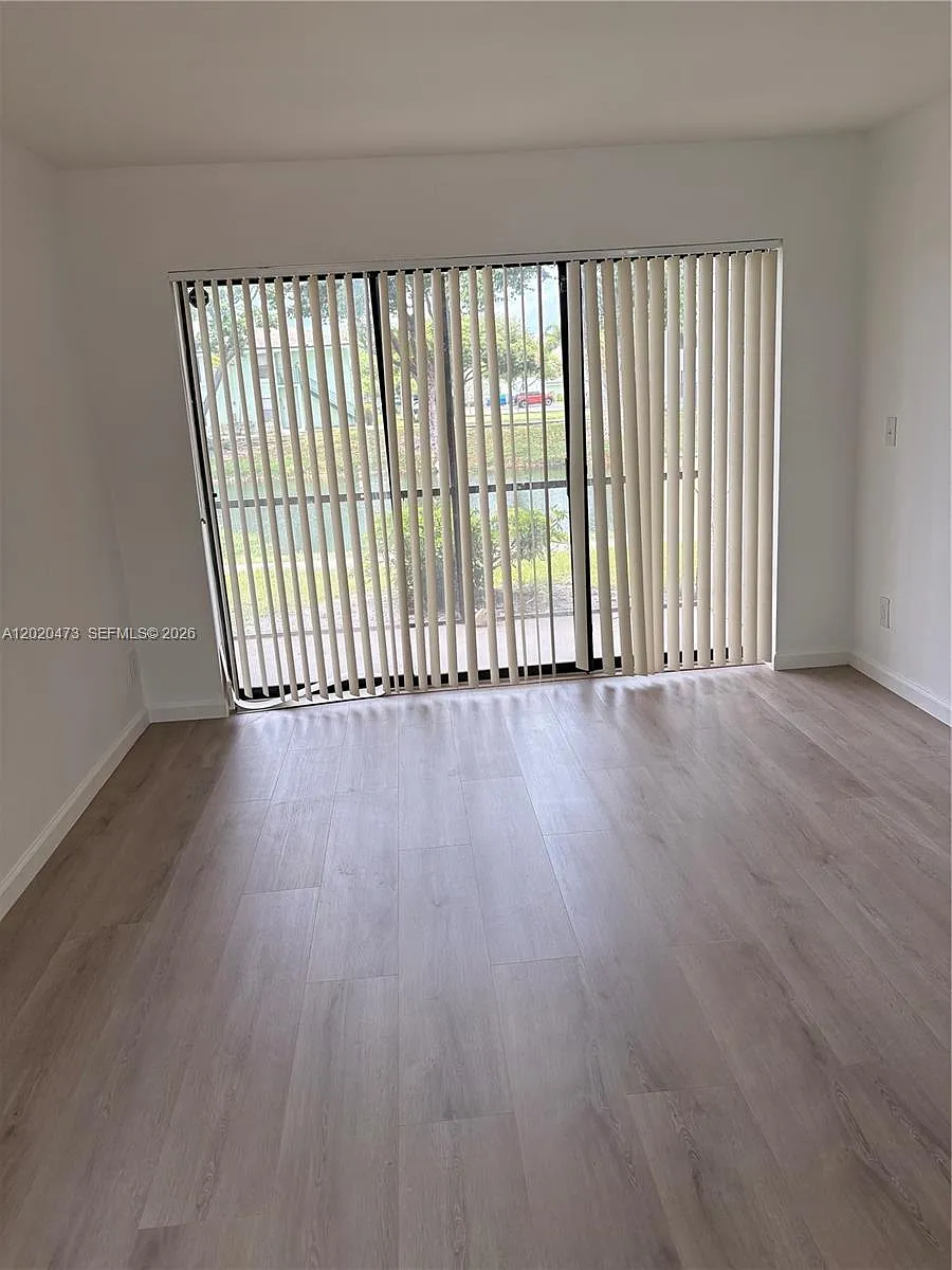 Building Photo - 8753 NW 39th St #8753