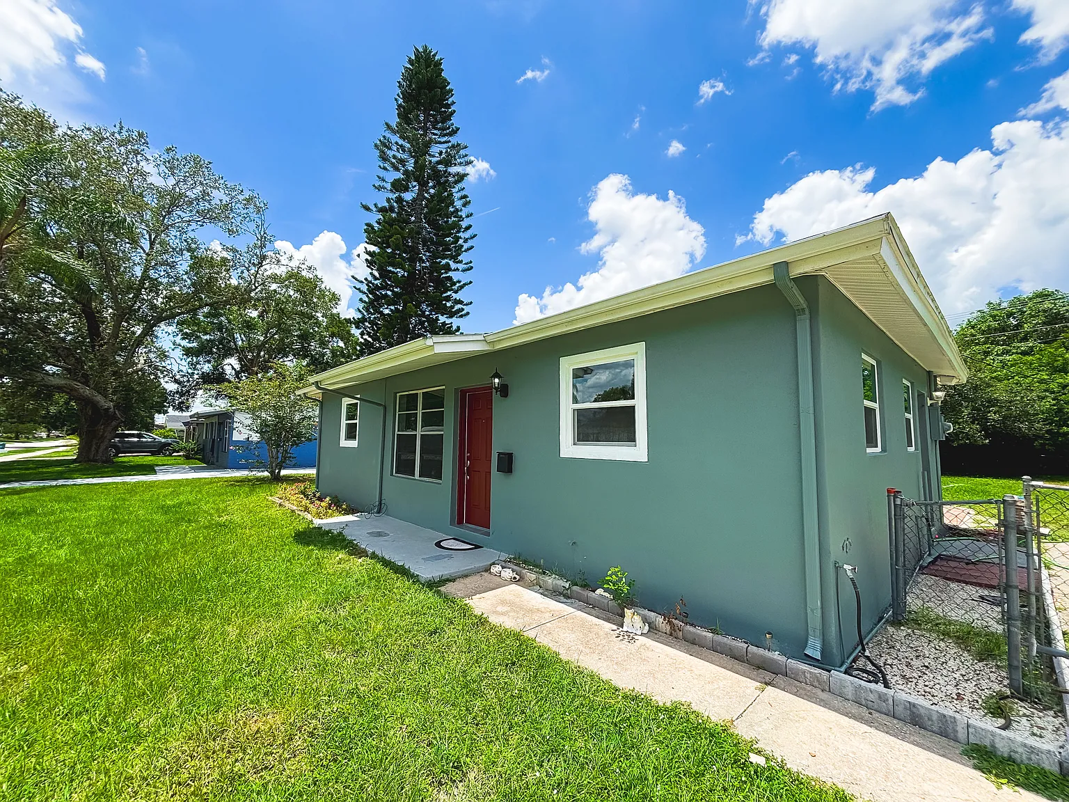 3304 Purdue St — Photo 2