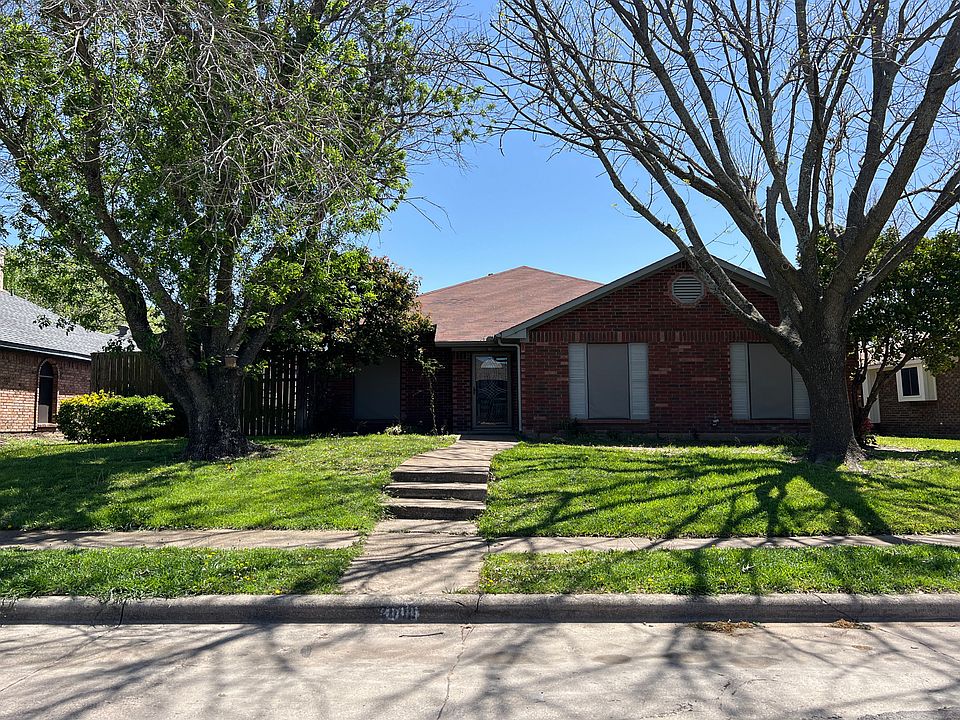 1st image of 2608 Beau Dr